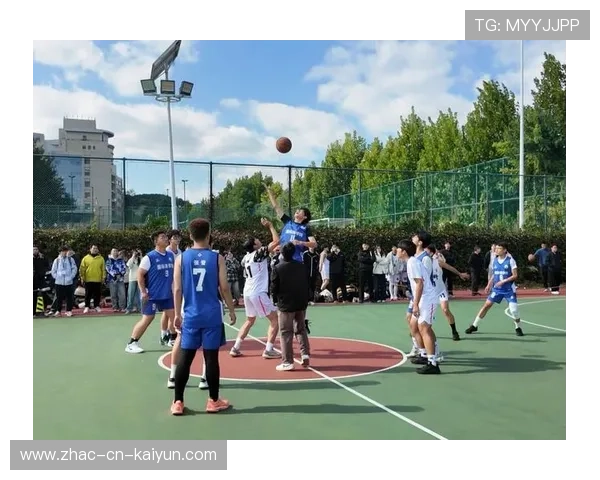 篮球学院推动青训教练员的国际交流与教学资源引入,篮球青训师的待遇怎么样 篮球学院推动青训教练员的国际交流与教学资源引入,篮球青训师的待遇怎么样